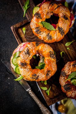 Çeşitli simit sandviç