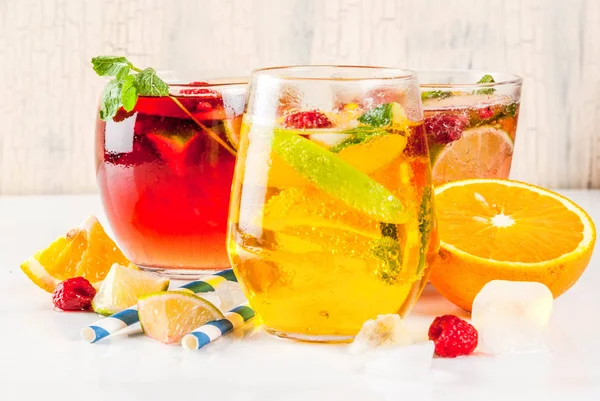 Sommaren kallt sangria — Stockfoto