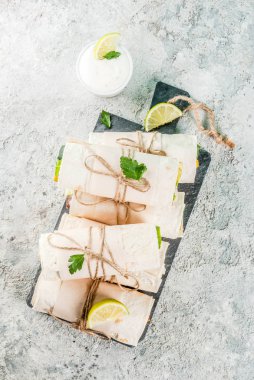 Yığın tortilla sandviç tamamladı 