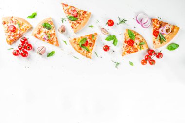 Peynirli pizza parçaları Margarita. 
