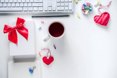 Gizli Sevgililer Günü ofis oyunu konsepti