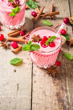 Ev yapımı kızılcık püresi.