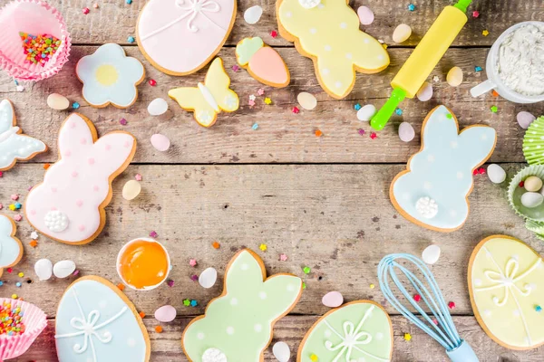 Щасливий Великодній фон з печивом — стокове фото