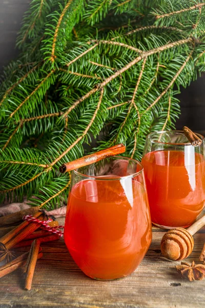 Cocktail caldo Wassail invernale e natalizio — Foto Stock