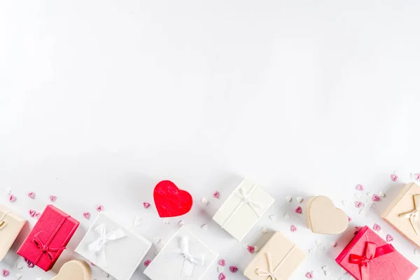 Valentine's day gifts gift boxes background — Stock Photo, Image