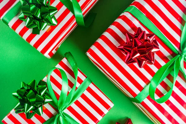 Scatole regalo di Natale semplice sfondo modello — Foto Stock