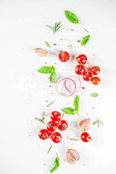 Pisos con verduras, hierbas y especias — Foto de Stock