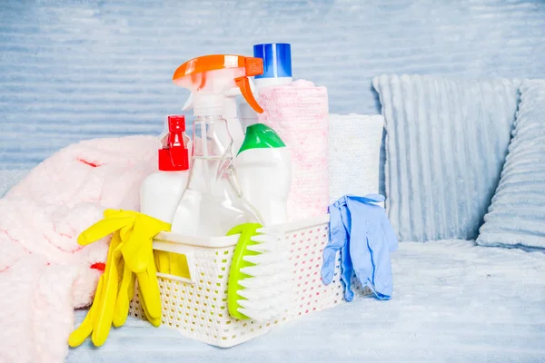 Spring home cleaning and housekeeping background — Stock Photo, Image