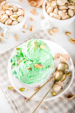 Fıstıklı dondurma.