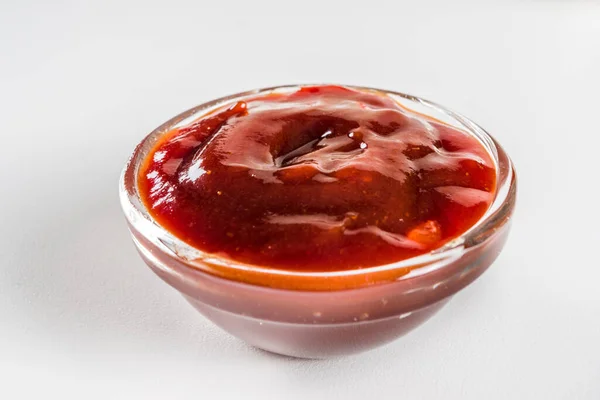 Conjunto de cuencos de diversas salsas y salsas —  Fotos de Stock