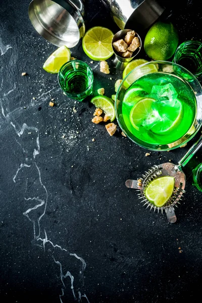 Abszin és vodka martini — Stock Fotó