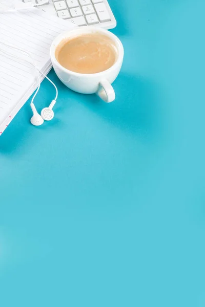 Fondo de oficina azul lugar de trabajo —  Fotos de Stock