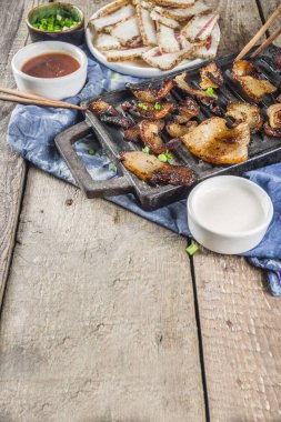 Kore domuz göbeği Samgyeopsal