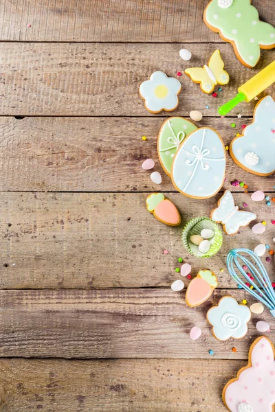 Cozinhar Páscoa Fundo Cozimento Com Pastel Coloridos Biscoitos Páscoa Açúcar — Fotografia de Stock