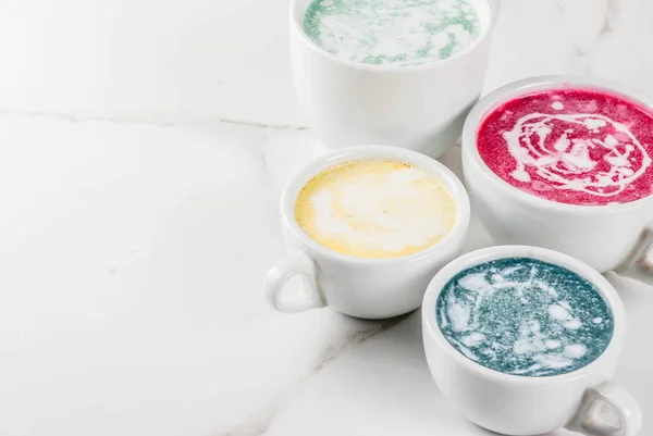 Café Orgânico Vegan Latte Descafeinado Açafrão Beterraba Alga Marinha Matcha — Fotografia de Stock
