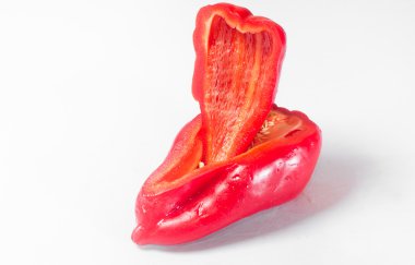 Kırmızı biber parçaları