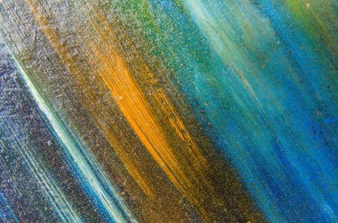 Tuval üzerine renkli uzun sulu boya konturları: mavi, sarı, koyu.