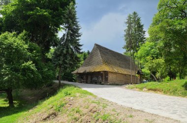 Büyük bir ahşap yapı Ahşap Kirişler yapılan