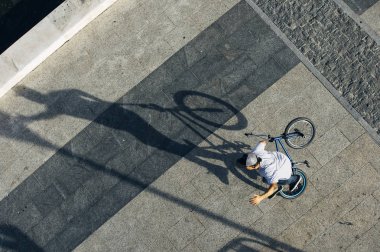adam bmx akrobatik şekil siluet