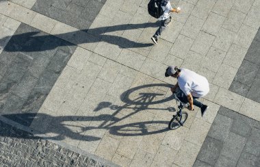 adam bmx akrobatik şekil siluet