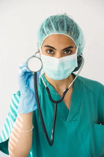 The nurse with phonendoscope — Stock Photo, Image