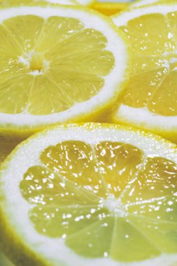 limon ve portakal meyve izole 