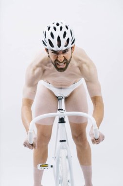 Hareket bir nake bisikletçi portresi.