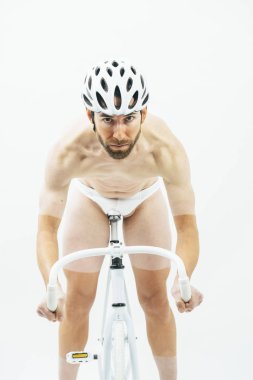 Hareket bir nake bisikletçi portresi.