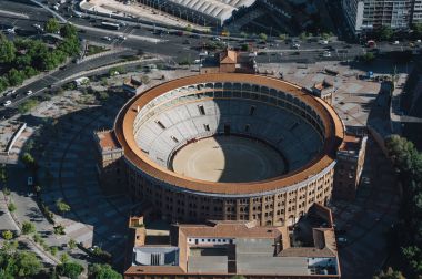 Hava görünümü bir Boğa güreşçisi yüzük Las Ventas Madrid, İspanya