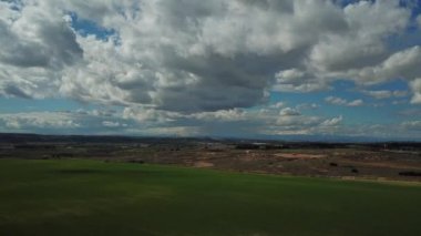  Rüzgar, hava görünümünü taşımak çiçek alan