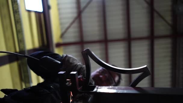 Man Works Grinder Cutting Metal — Stock Video