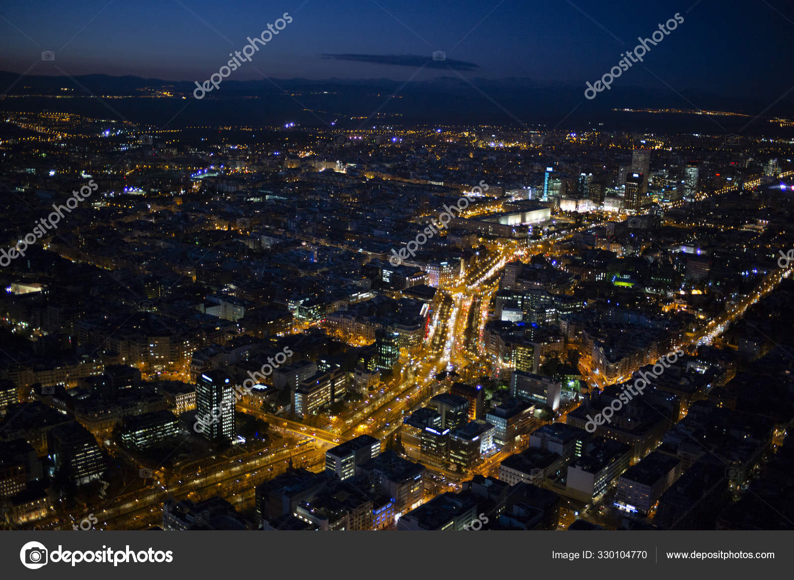 马德里夜景全景 大都会大楼灯光 西班牙首都 欧洲 图库社论照片 C Karrastock Gmail Com 马德里夜景全景 大都会大楼灯光 西班牙首都 欧洲 图库社论照片 C Karrastock Gmail Com