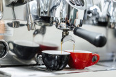 Zavřít obrázek vaření kávy espresso