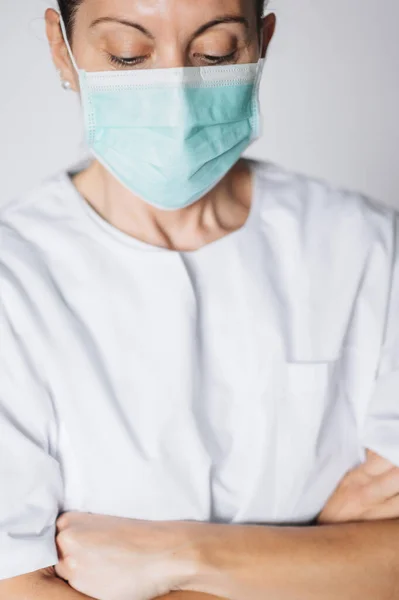 Serious Nurse Mask Hospital — Stock Photo, Image