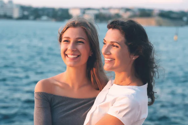 Happy mother with teenage daughter. — Stock Photo, Image