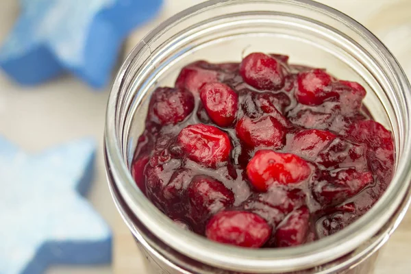 Sabor a arándano en frasco con cuchara — Foto de Stock