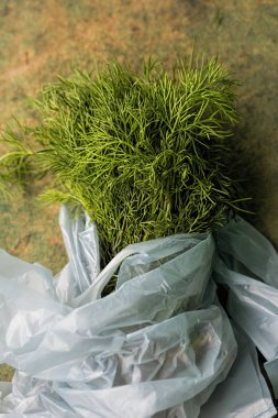 Demet dereotu piyasada 