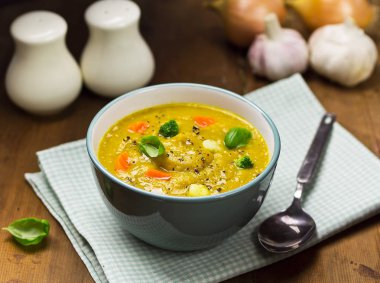 Kremalı sebze çorbası 