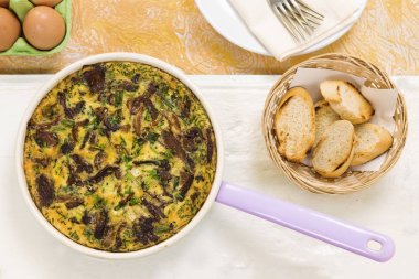 Yabani mantar frittata