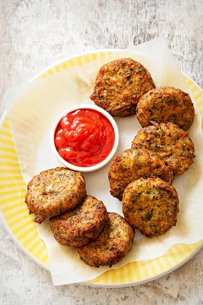 Kabak börek ricotta, nane ve limon ile 