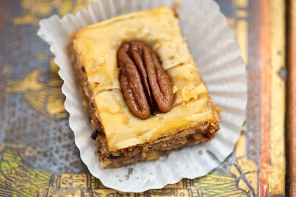 Baklava slice with pecan nut — Stock Photo, Image