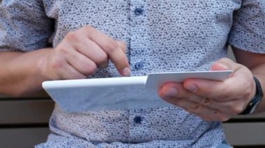 Ödemelerinizi kredi veya banka kartı Tablet PC'yi kullanma