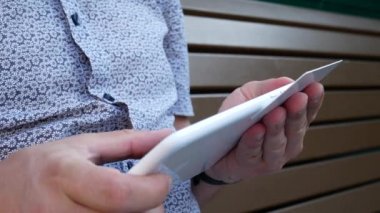 Kredi kartı borç el ile Tablet Pc