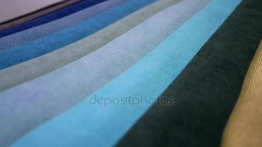 Renkli doku kumaş örnekleri