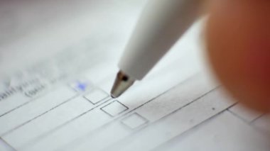 Onay kutusunu boş formunda oylama kalem