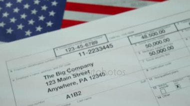 Ücret ve adam kişi için deyim 2017 W2 vergi formu kopya B vergi