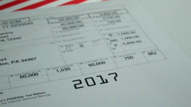 Ücret ve 2017 W-2 vergi formu kopya B vergi