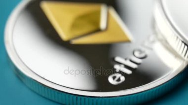 Sanal Kripto-para Ethereum Eth dönen para kapatın. Finans ve bankacılık kavramı
