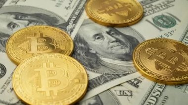 Bitcoin Btc altın 100 dolar faturalarında döndürme