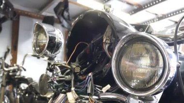 Motosiklet atölye. Motosiklet ayrıntıları